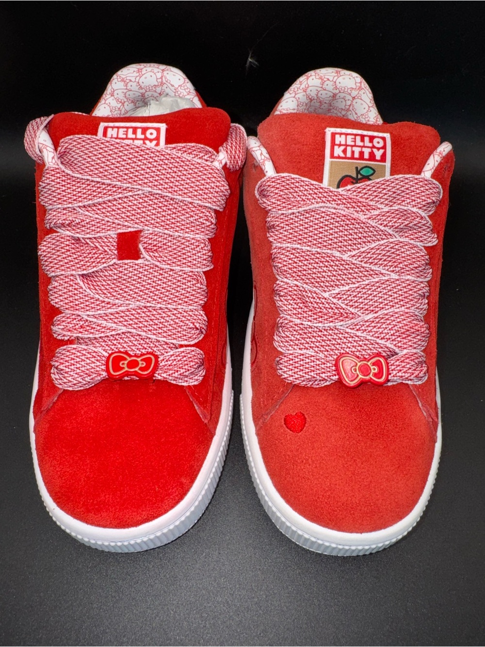 Puma x Hello Kitty Suede XL Red Bow Sneakers NWT Women’s 7.5 limited edition